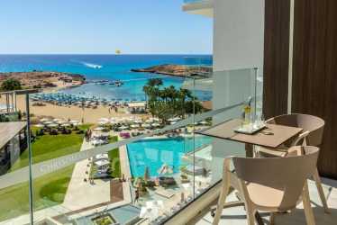 Zakwaterowanie, Chrysomare Beach Hotel & Resort