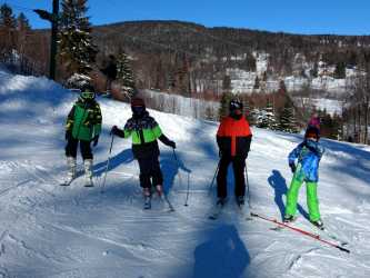 Obóz młodzieżowy, Szklarska Poręba 2025 - Zimowe szaleństwo w Karkonoszach. Zimowisko narciarskie (8-13 lat) i obóz narciarski (14-17 lat)